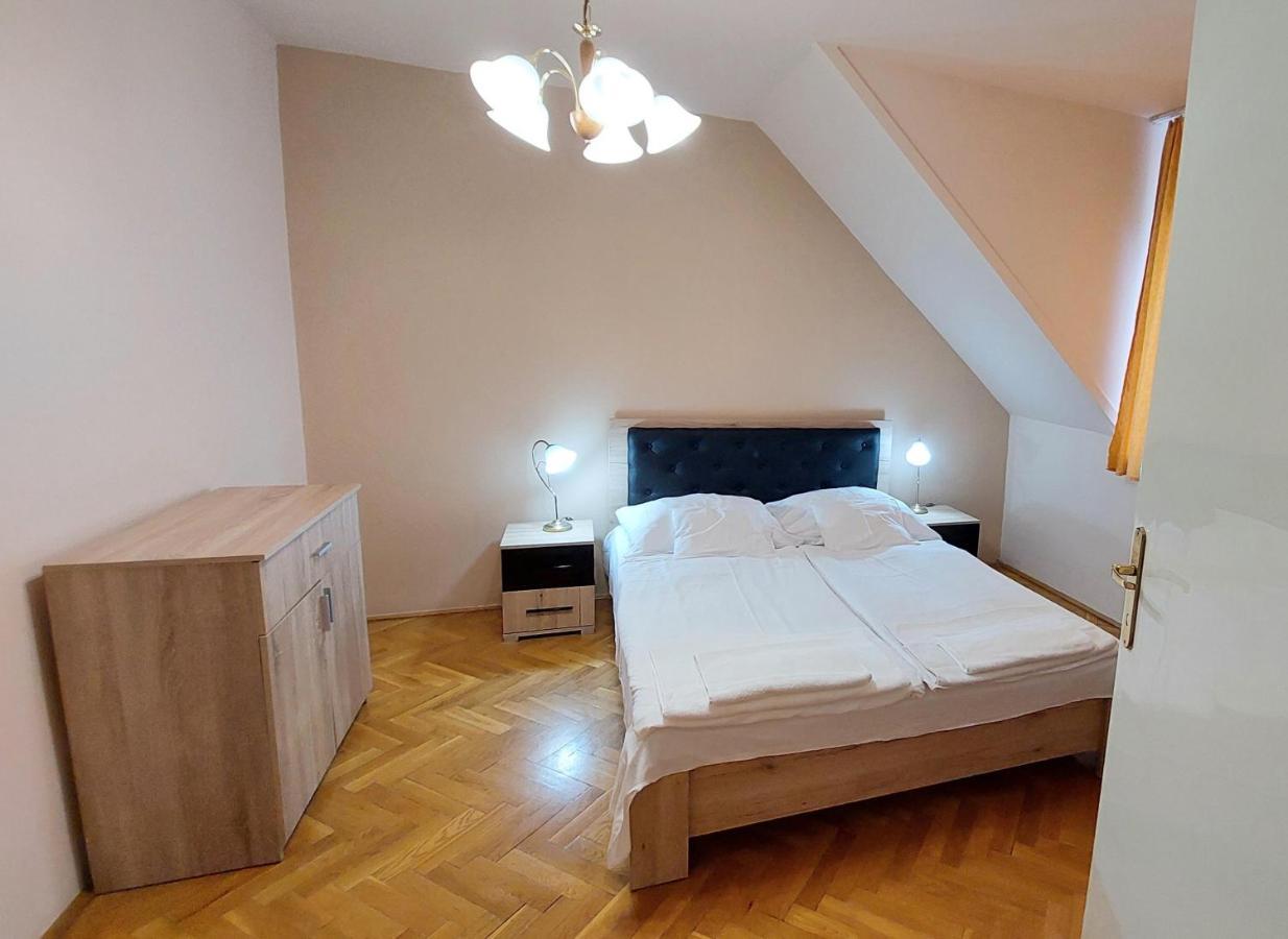 Thermal Apartmanhaz Комаром Экстерьер фото