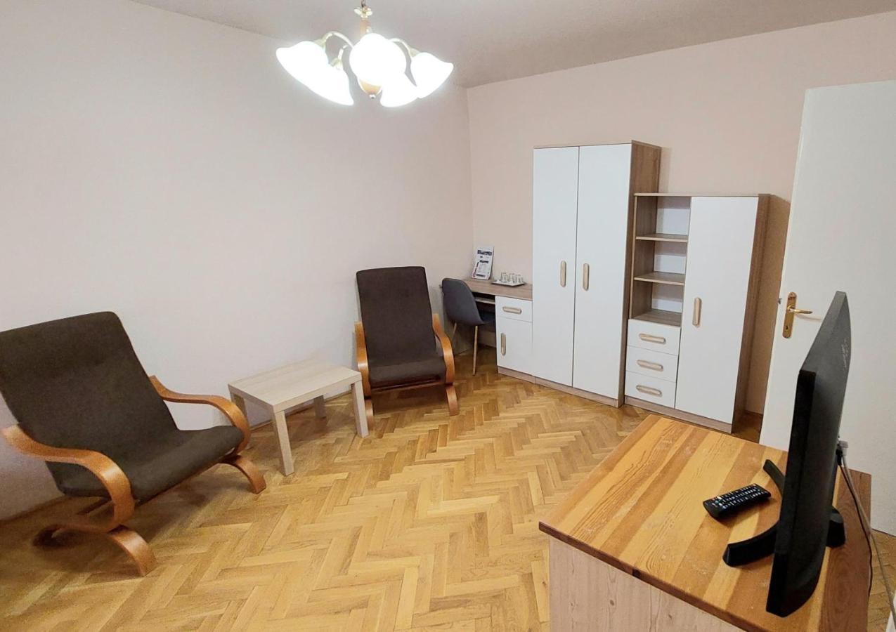 Thermal Apartmanhaz Комаром Экстерьер фото